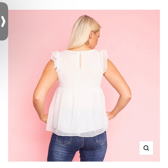 Embroidered Floral White Top, Size M . - Picture 4 of 8